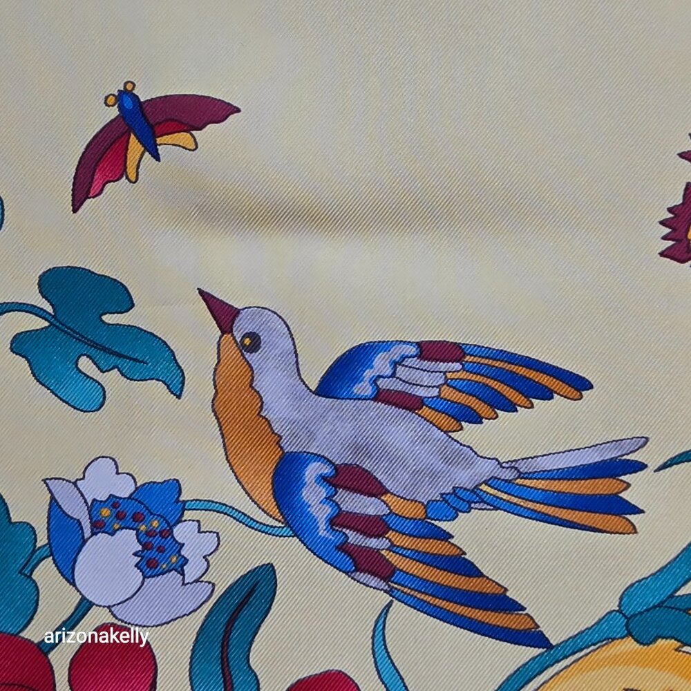 Silk Scarf Large Square Birds Reptiles Flowers Madrid Art Museum - Picture 4 of 8